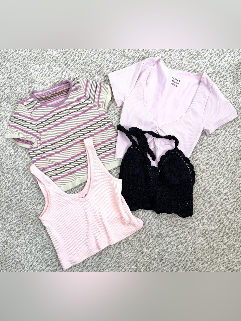 Urban Outfitters Summer Tops Bundle of 4 Tops XS/S Baby Tees Crop Knit Halter
